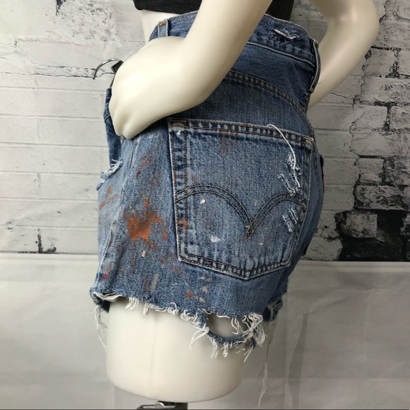 Levi’s 501’s Distressed Denim Shorts Paint 1266 - Picture 5 of 11